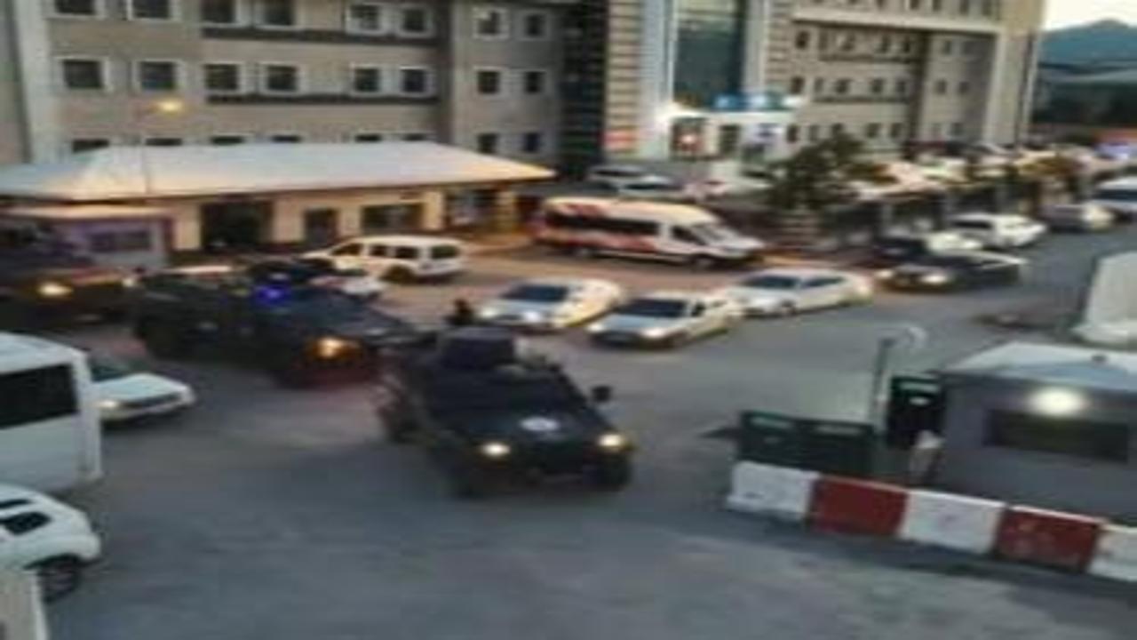 Bitlis merkezli 3 ilde uyuşturucu operasyonu; 13 tutuklama