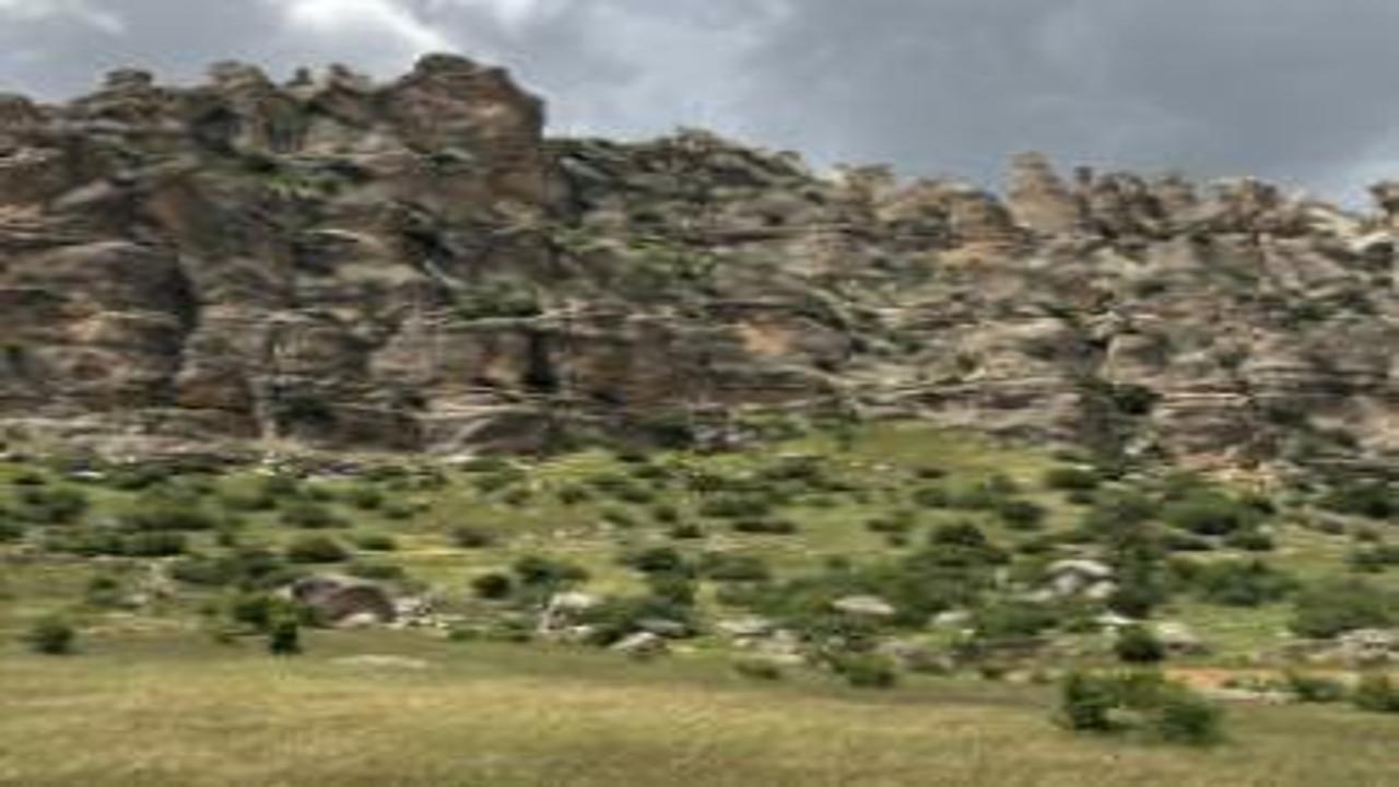 Güneydoğu’nun Kapadokya’sı keşfedilmeyi bekliyor