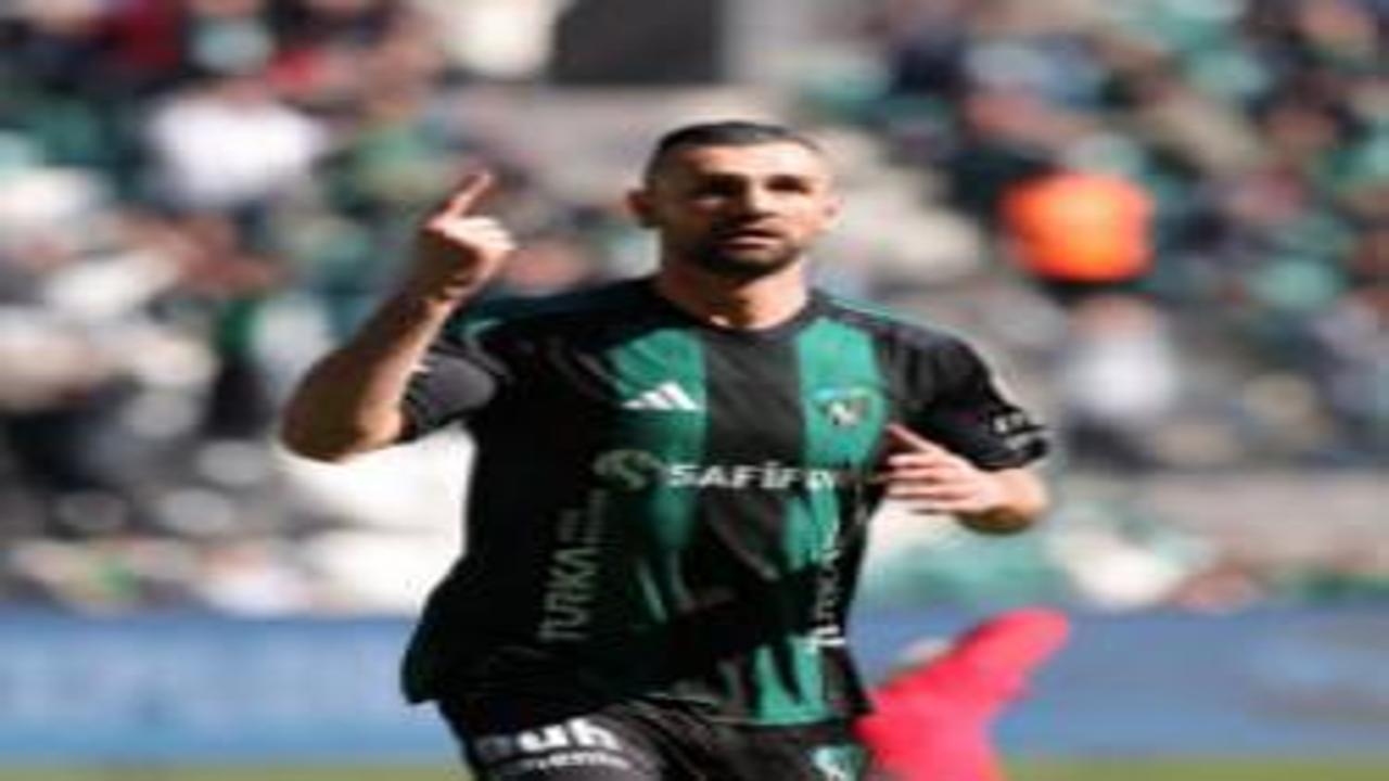 Kocaelispor'da çifte veda! Ahmet Oğuz ve Serdar Dursun ayrıldı