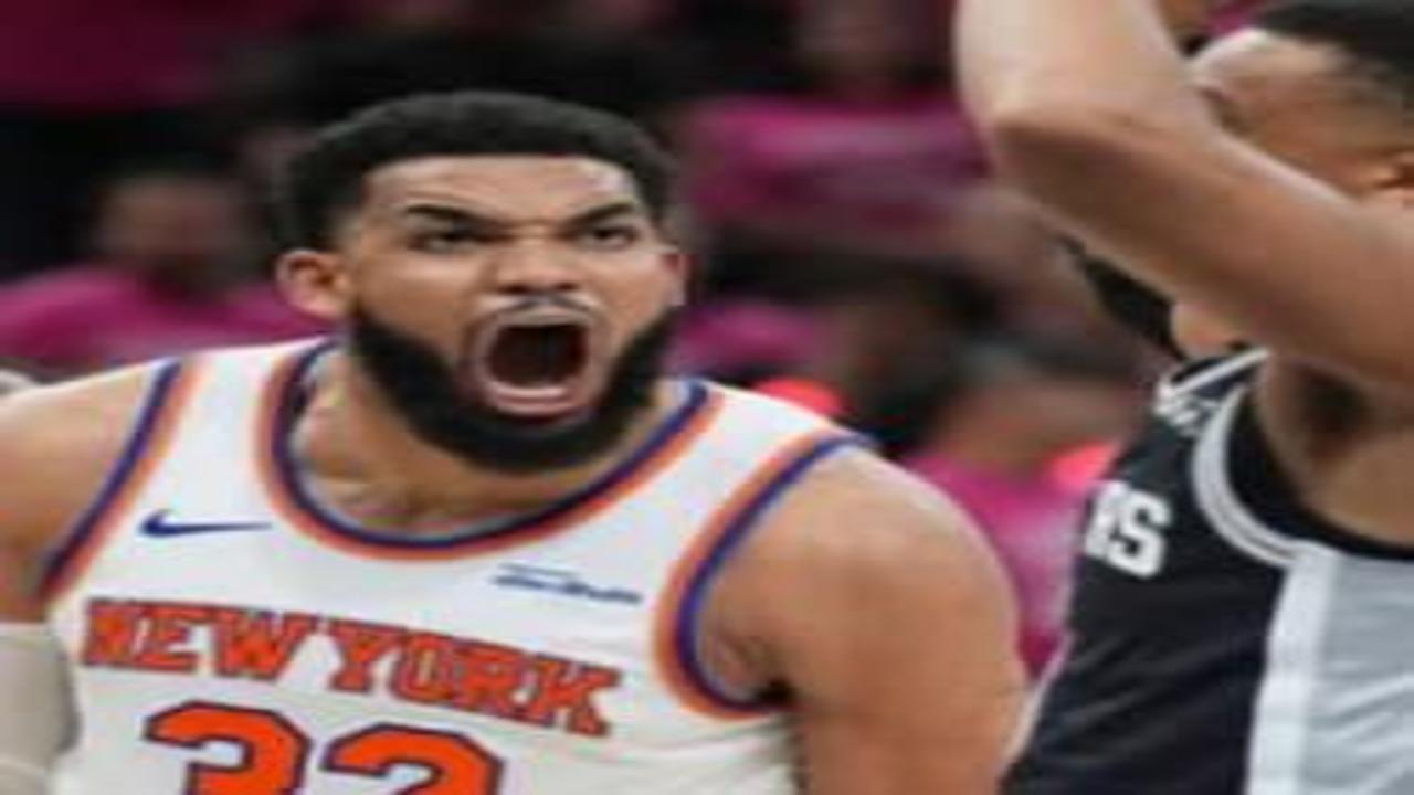 New York Knicks finalde 1-0 öne geçti! Tarihe geçen galibiyet