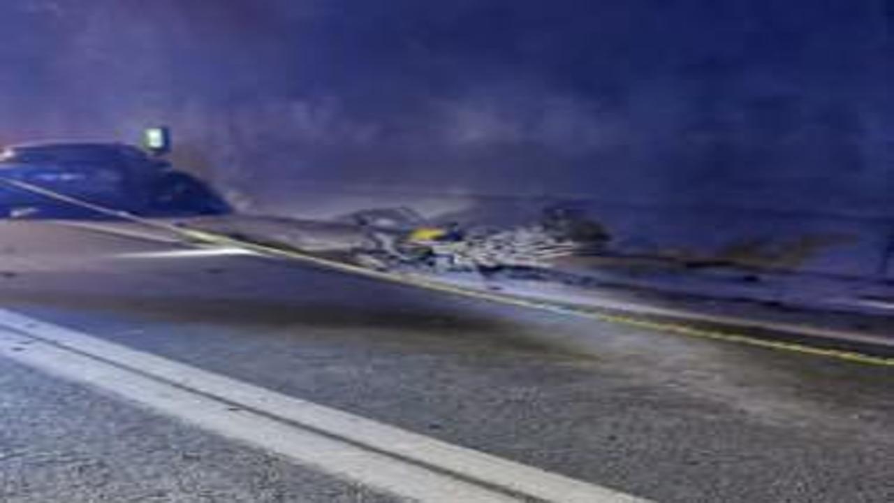 Tünelde otomobil ile motosiklet çarpıştı; 1 ölü, 2 yaralı
