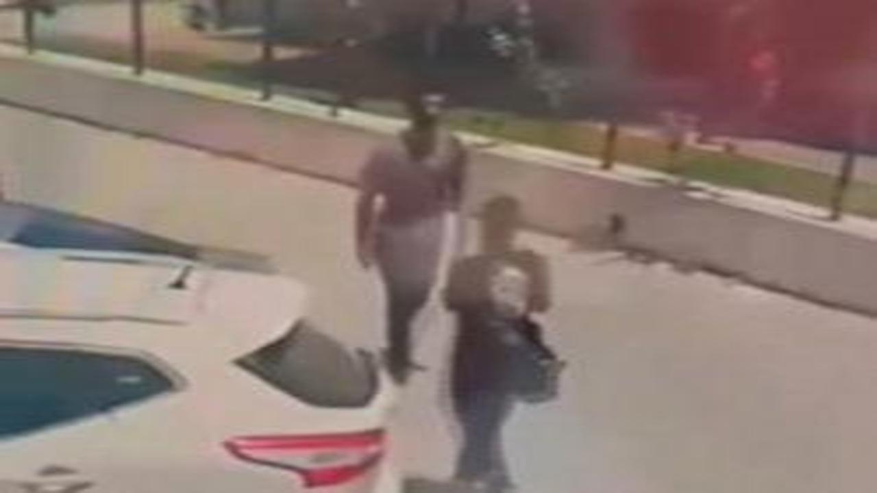 Adana'da kadına bıçak çeken korkak yakalandı!