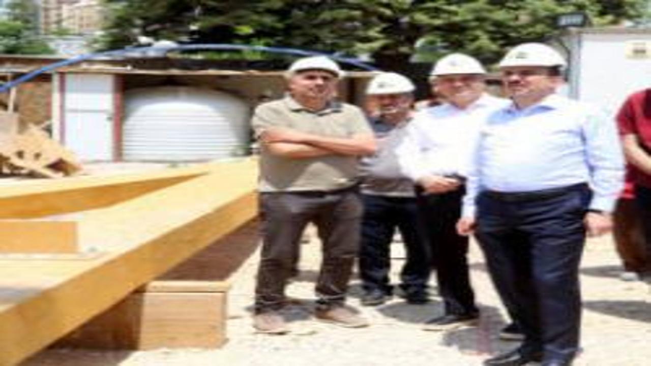 Başkan Altay, Konya Şehir Kütüphanesi inşaatında incelemeler