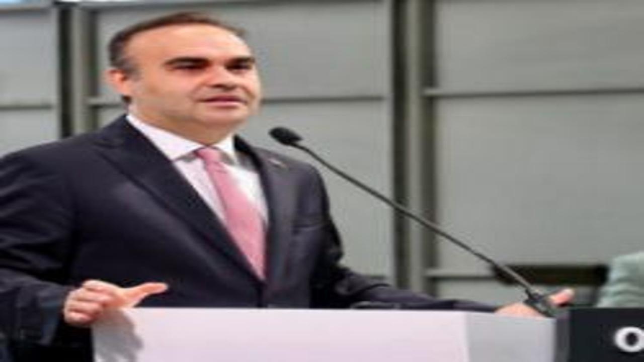 Bakan Kacır: Türkiye’ye yatırım yapan kazanır
