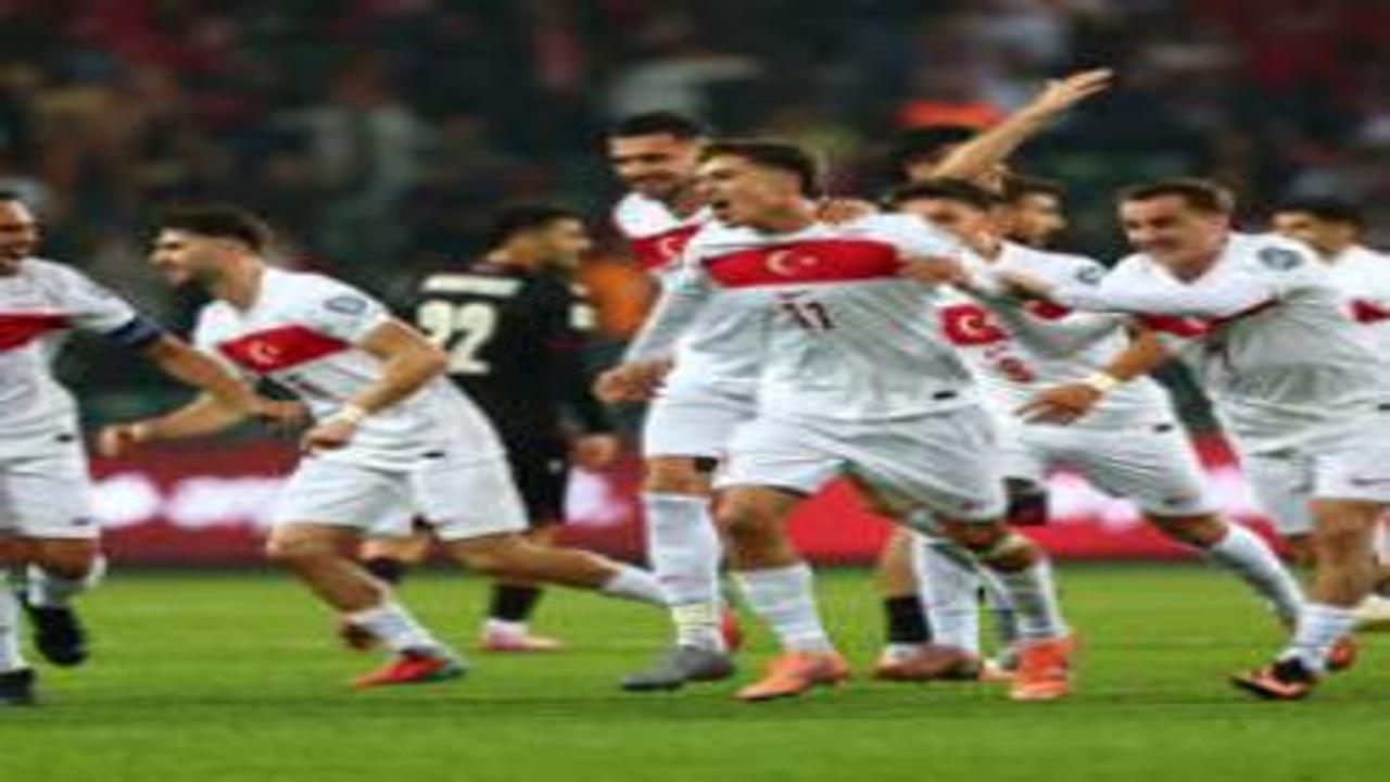 Bursalılar Dünya Kupası heyecanını dev ekranda yaşayacak