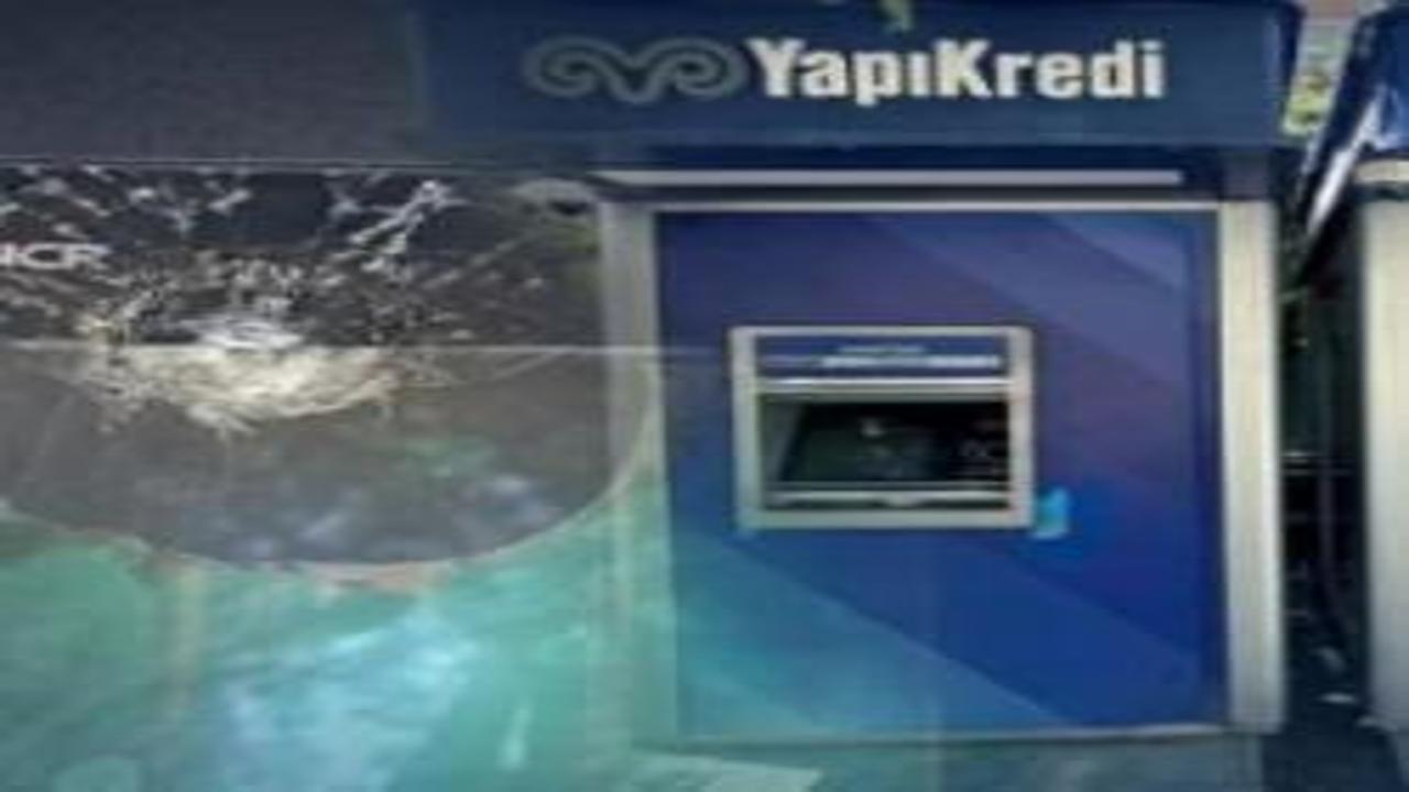 Diyarbakır'da Yapı Kredi Bankası şubesine silahlı saldırıyla