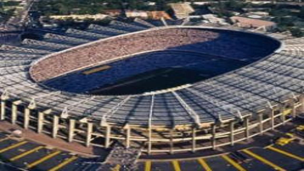 Mexico City Stadyumu, açılış karşılaşması için hazır durumda