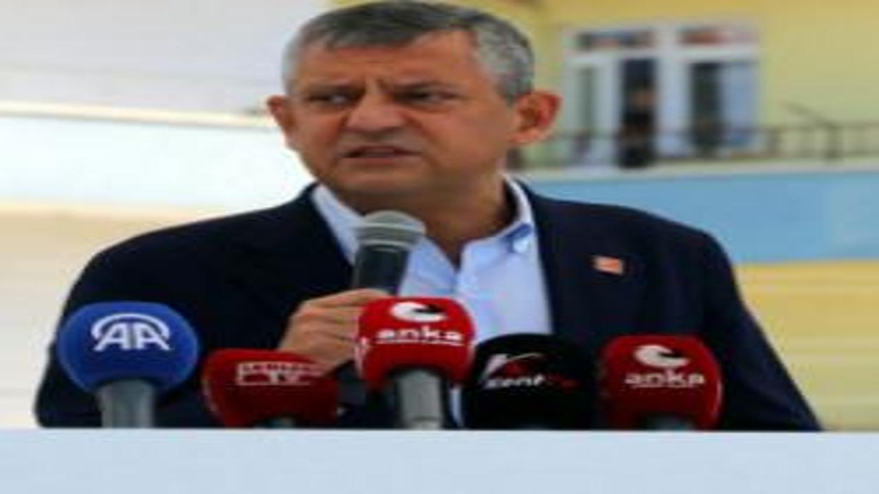 Özgür Özel'in başka çaresi kalmadı! CHP'yi terk ediyor! Yeni
