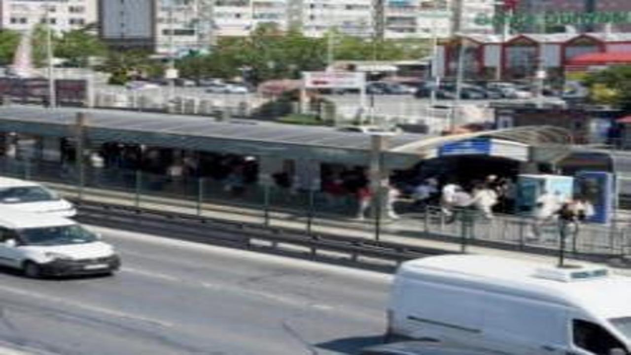 Beylikdüzü'nde metrobüste cinayet