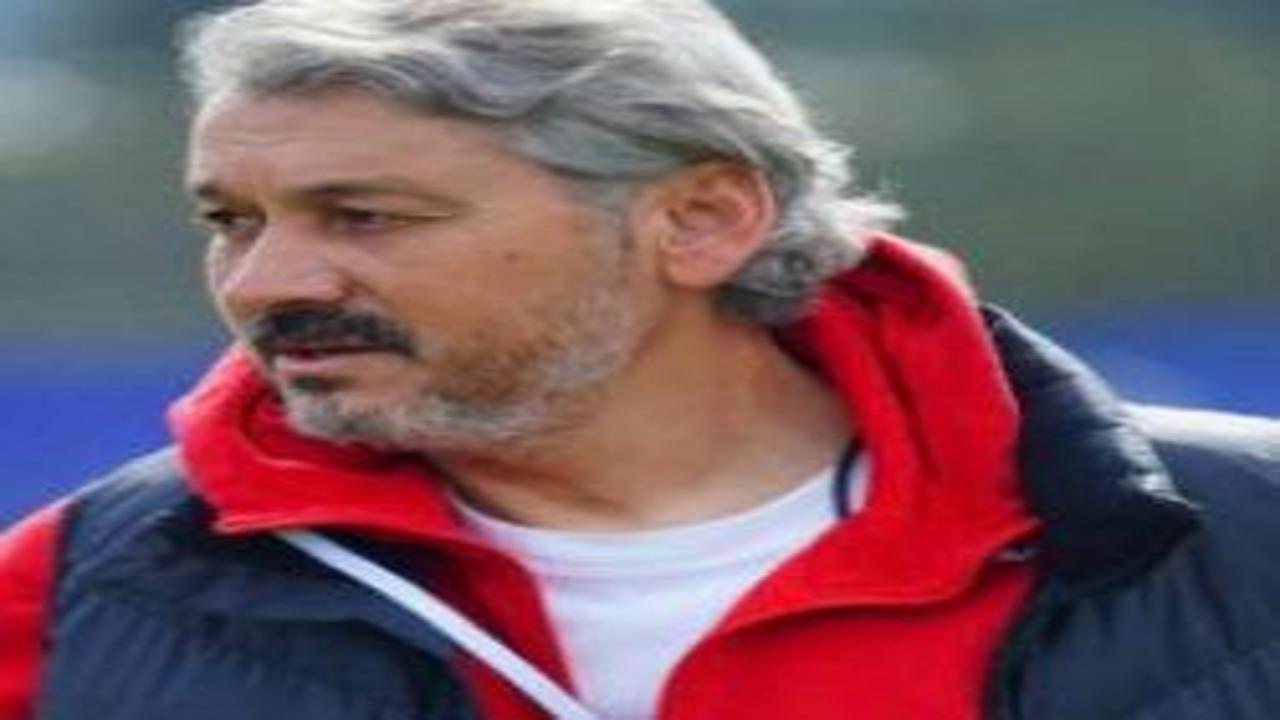 Süper Lig'de ayrılık! Takımı ligde tutan hoca 1. Lig ekibine
