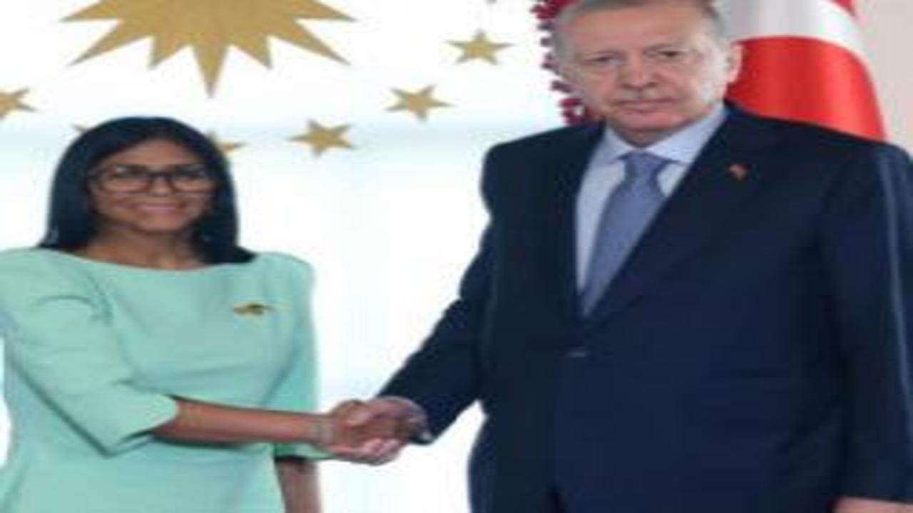 Venezuela Geçici Devlet Başkanı Rodriguez'den Türkiye paylaş