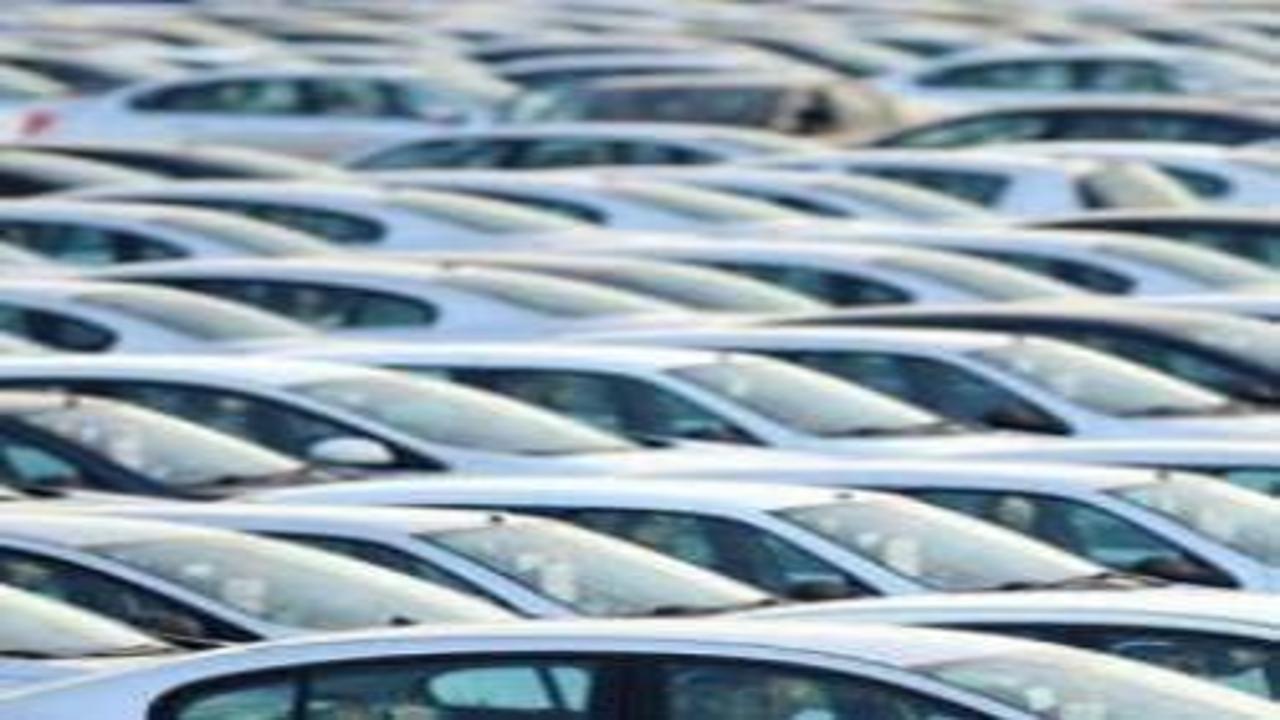 Türkiye'de yüksek satışı olan dev şirket 100 bin kişiyi kovacak: 4 tesisini kapatıyor