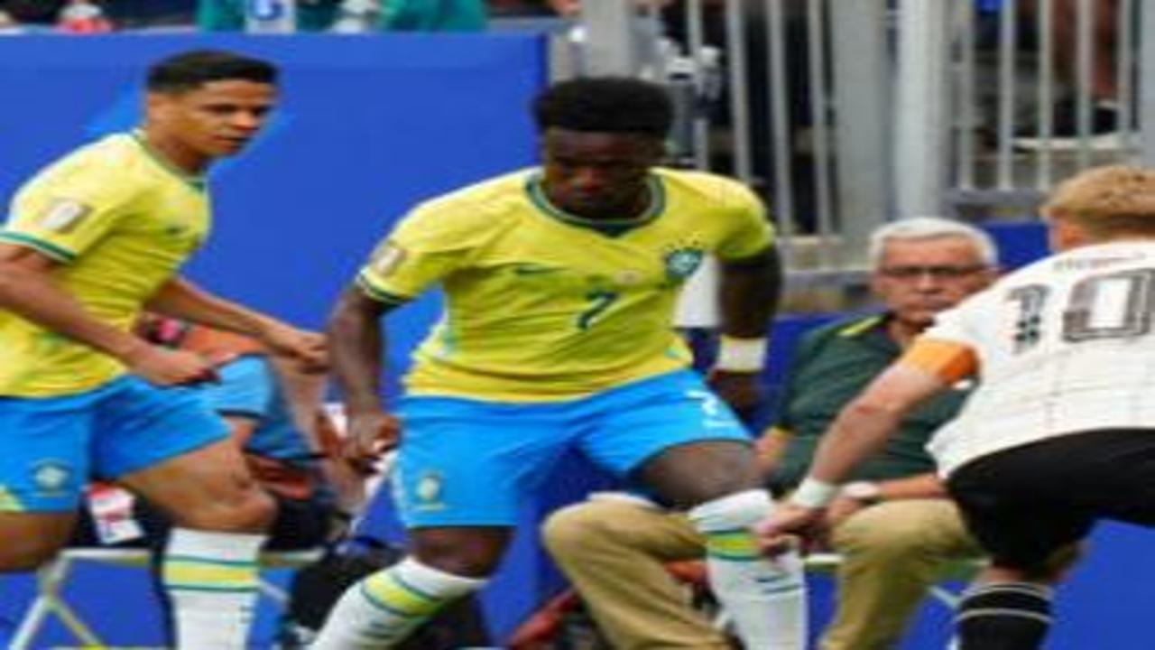 Dünya Kupası'nda Brezilya'dan 90+6'da samba! Son 16 biletini Martinelli kesti
