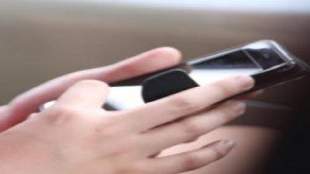 Okullarda dijital fren! Bir AB ülkesinden daha cep telefonu yasağı