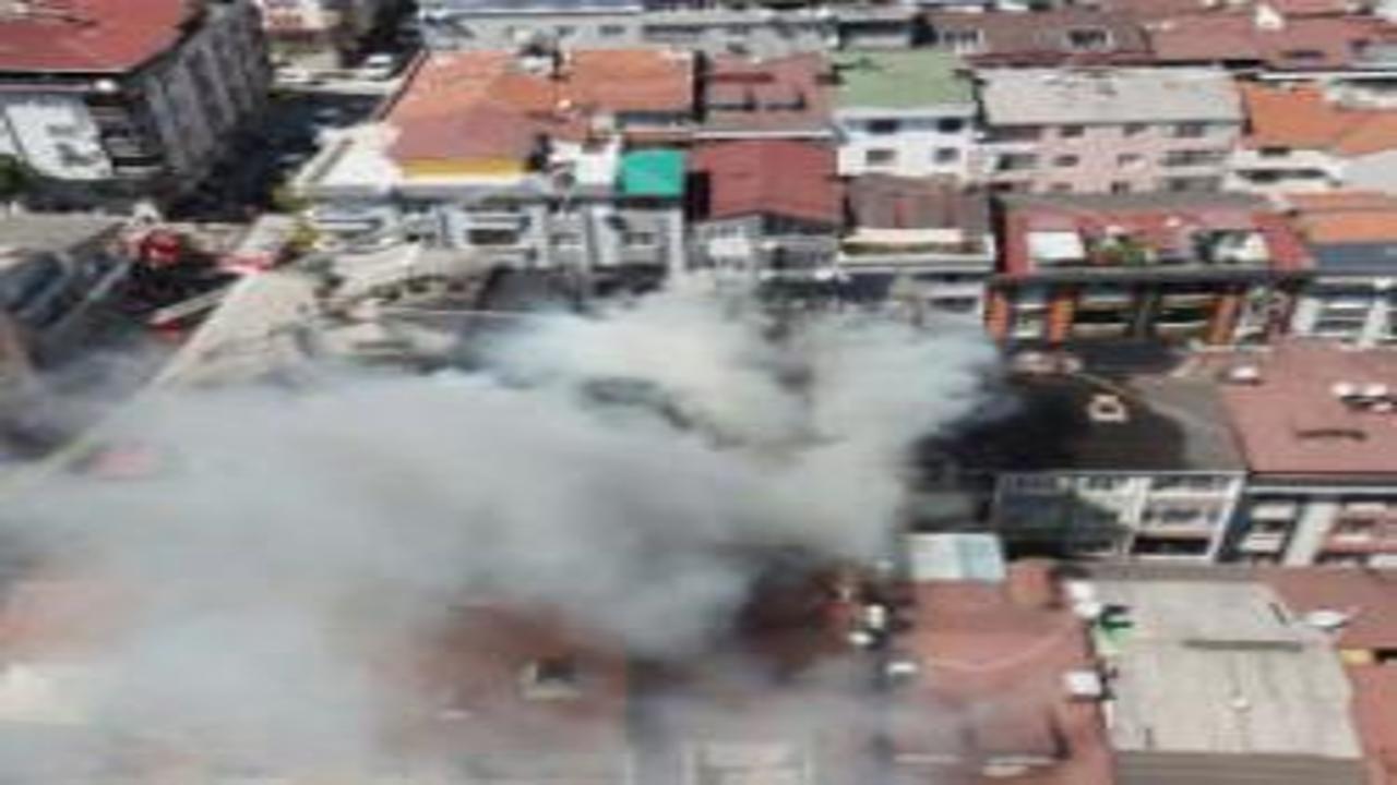 İstanbul'daki bina yangınından kahreden haber: Bir kişinin cansız bedeni bulundu!