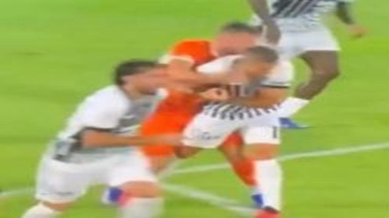 Skandal hataya Ersin Düzen ateş püskürdü! 'Sahada kalması futbola ihanettir'