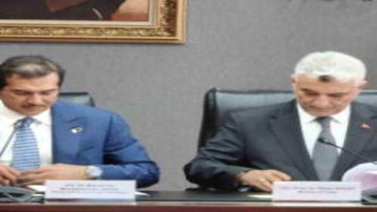 Bakan Bolat, Katarlı Mevkidaşı Al Sayed ile görüştü