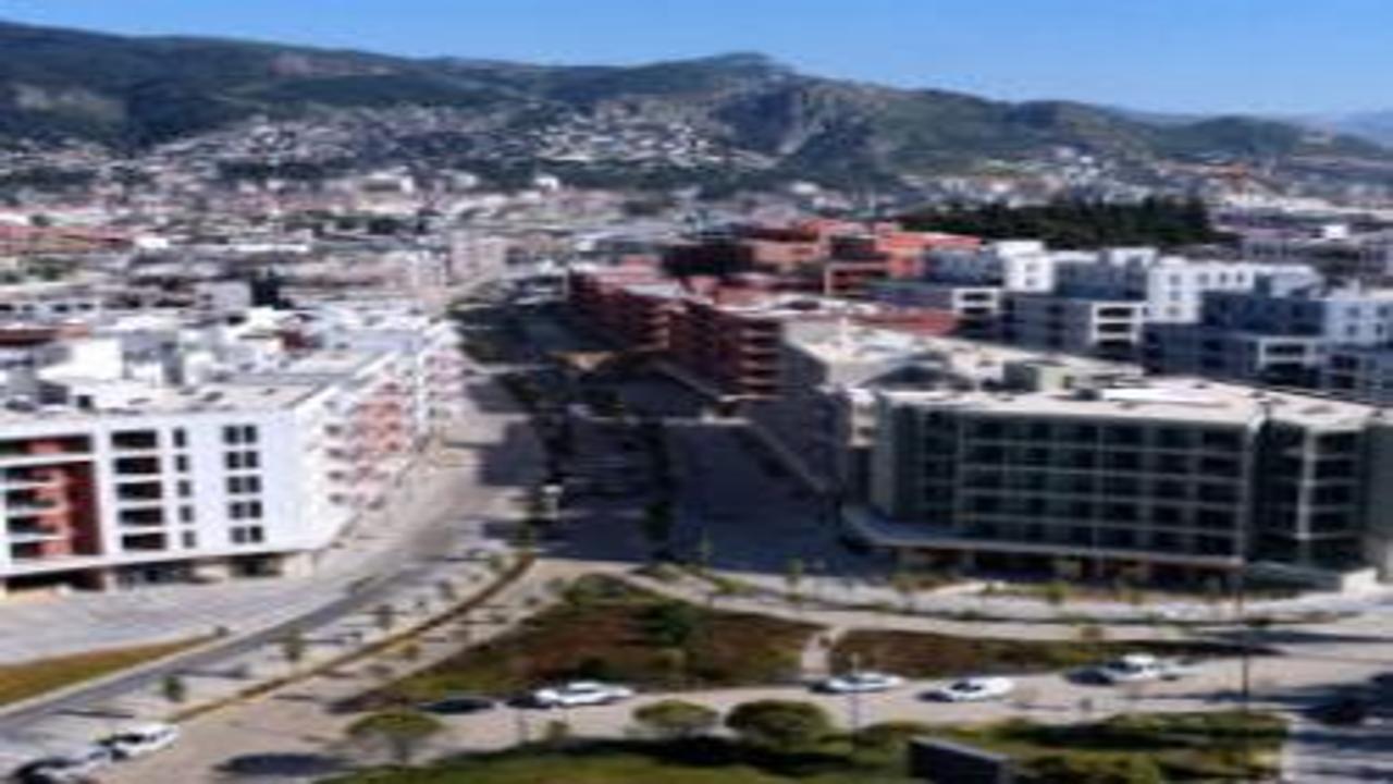 Bakan Kurum’dan Hataylı esnaf paylaşımı: Açılan kepenkler yeniden başlayan hayatın sesi