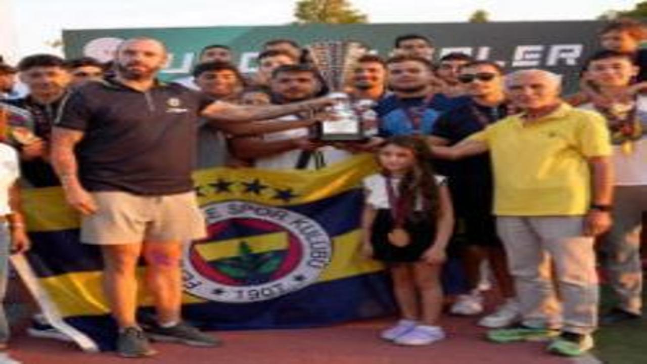 Fenerbahçe'den çifte zafer!