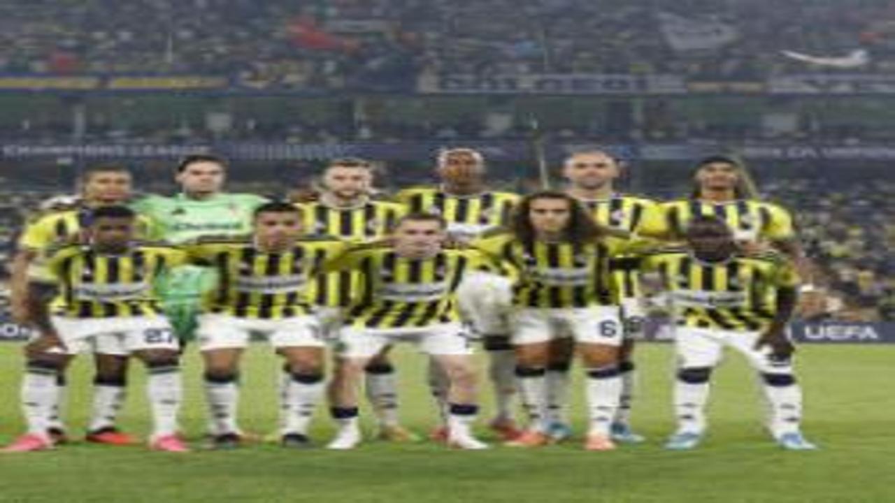 Fenerbahçe'nin Olimpik Lyon maçı kamp kadrosu belli oldu.