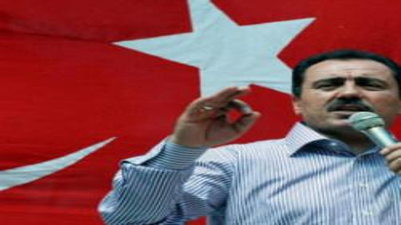 Muhsin Yazıcıoğlu, 12 Eylül'de gördüğü işkenceleri böyle anlatmıştı