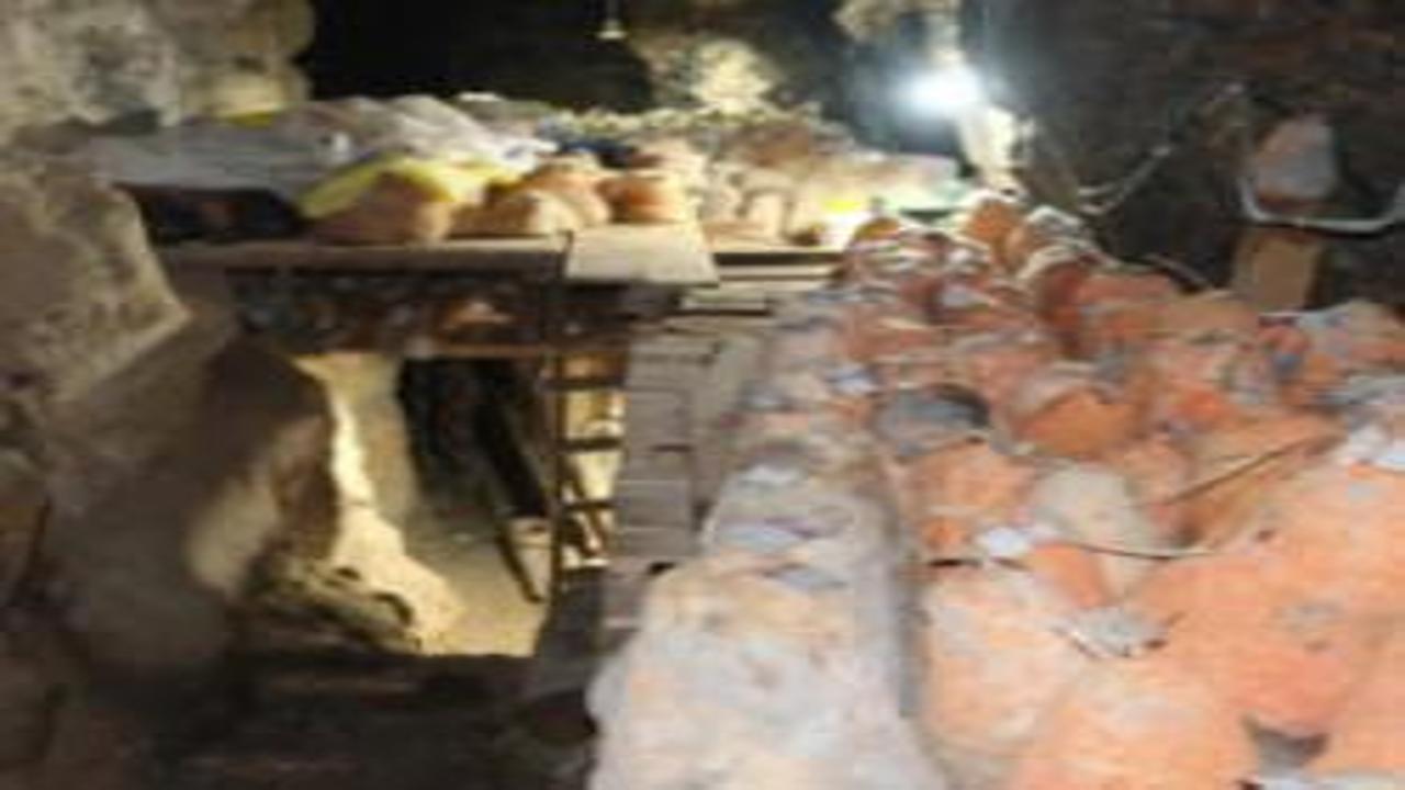Karaman'da mağaraya beyaz giriyor, kırmızı çıkıyor! Kilogramı bin 700 TL'yi buldu