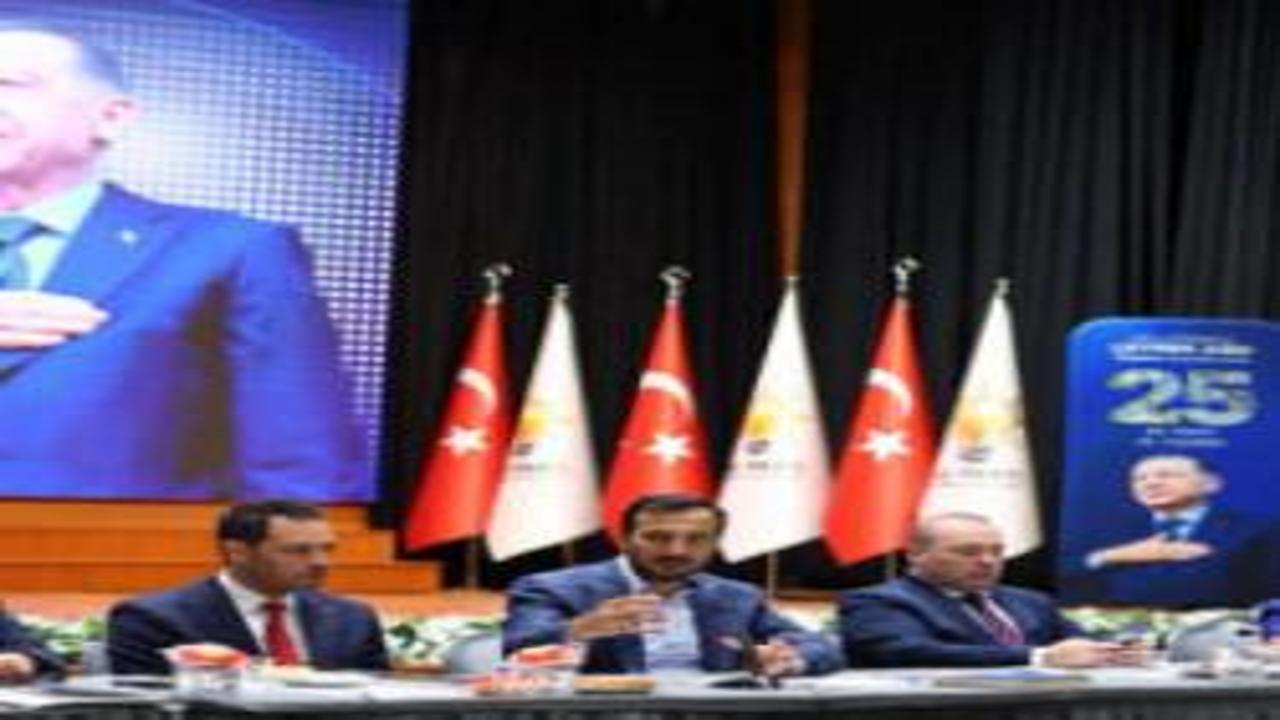 AK Parti İstanbul’da amatör spor zirvesi! 45 branşın temsilcisi aynı masada buluştu