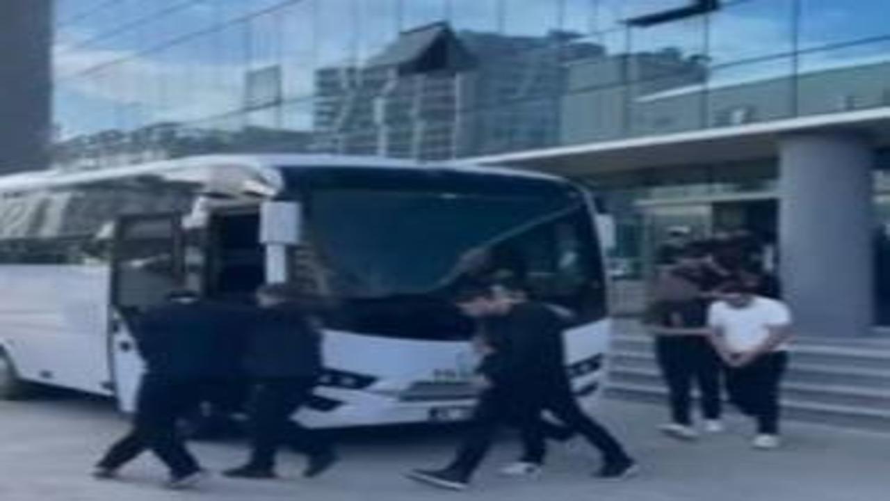 Bursa'da operasyon! Kadın kılığına girip evlilik vaadiyle tuzağa çektiler: 10 tutuklu