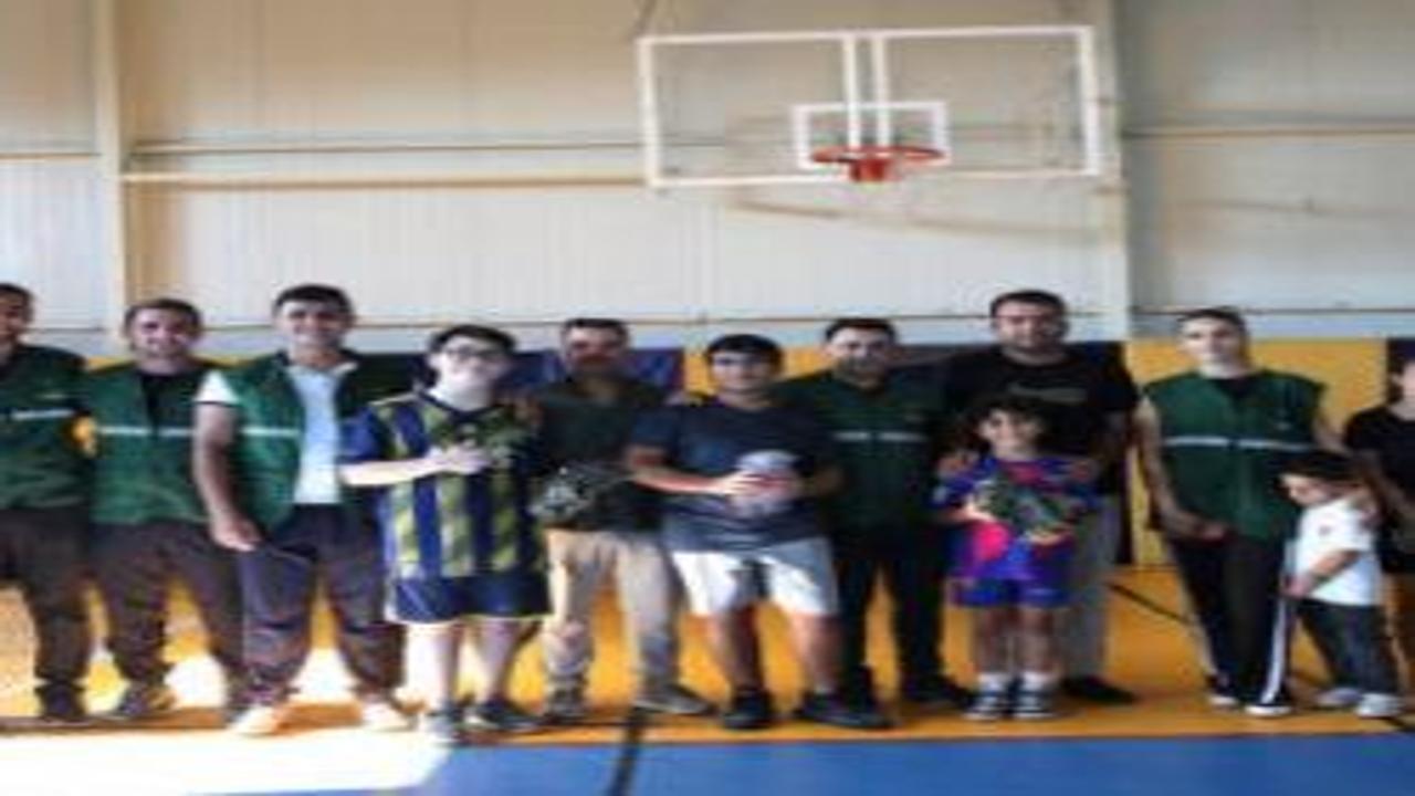 Hatay'da çocukların deprem travması Yeşilay'ın spor etkinlikleriyle siliniyor