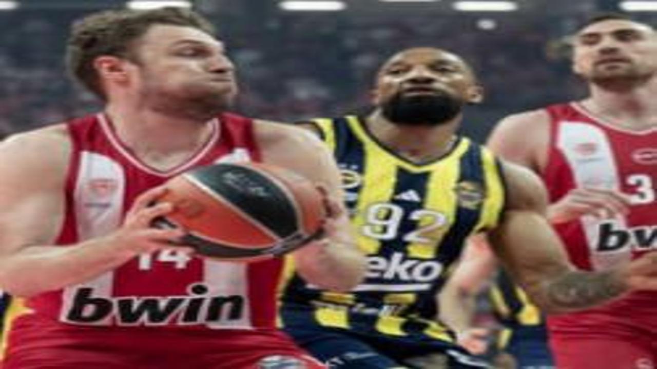 İlk kez düzenleniyor! Fenerbahçe, EuroLeague Süper Kupa'da final için sahada