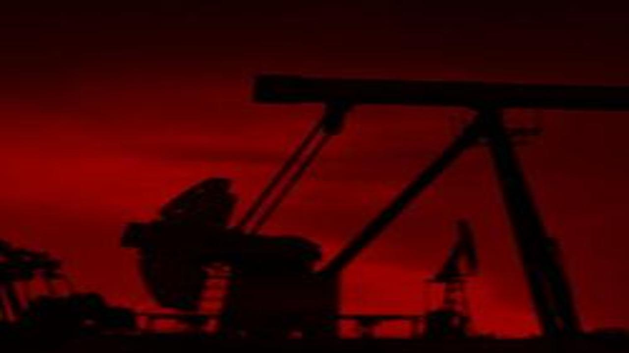 Kritik eşik aşıldı: Petrol fiyatları 100 doların üstünde! Dev banka uyardı