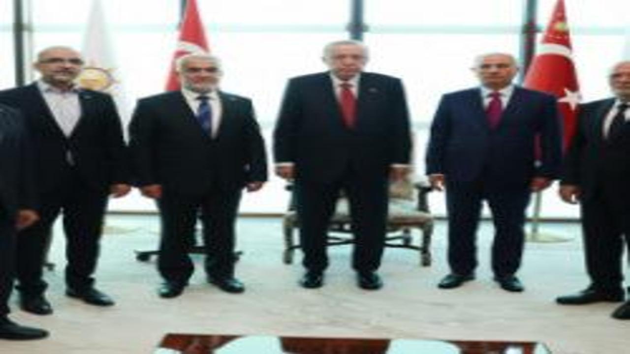 Başkan Erdoğan, HÜDA Par liderini kabul etti