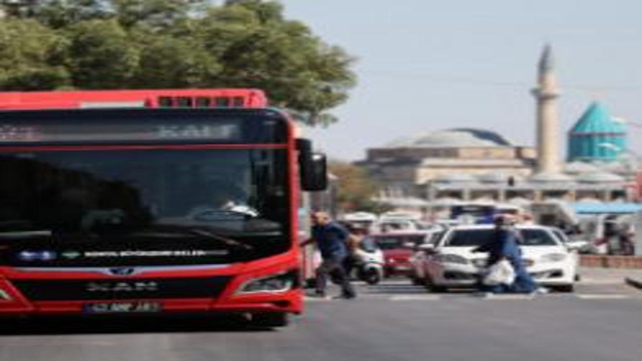 Başkan Altay açıkladı: İlk kez üniversite kaydı yapan öğrencilere ulaşım 7 gün ücretsiz