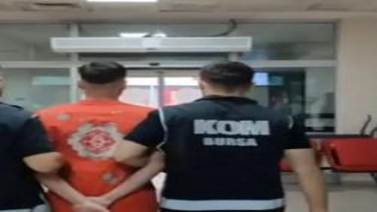 Sosyal medyada silahlı eylem içerikli paylaşımlara soruşturma: 10 gözaltı