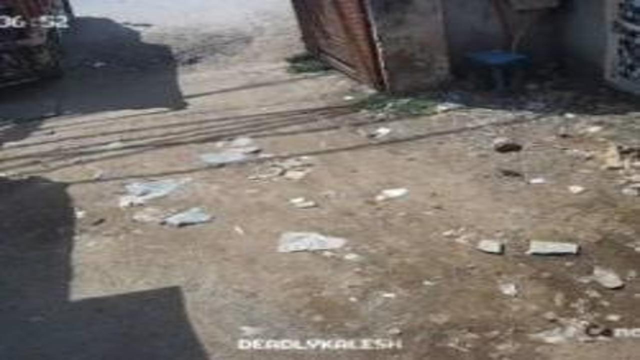 Hindistan'da dehşet anları: Kamyondan düşen oksijen tüpü bomba gibi patladı