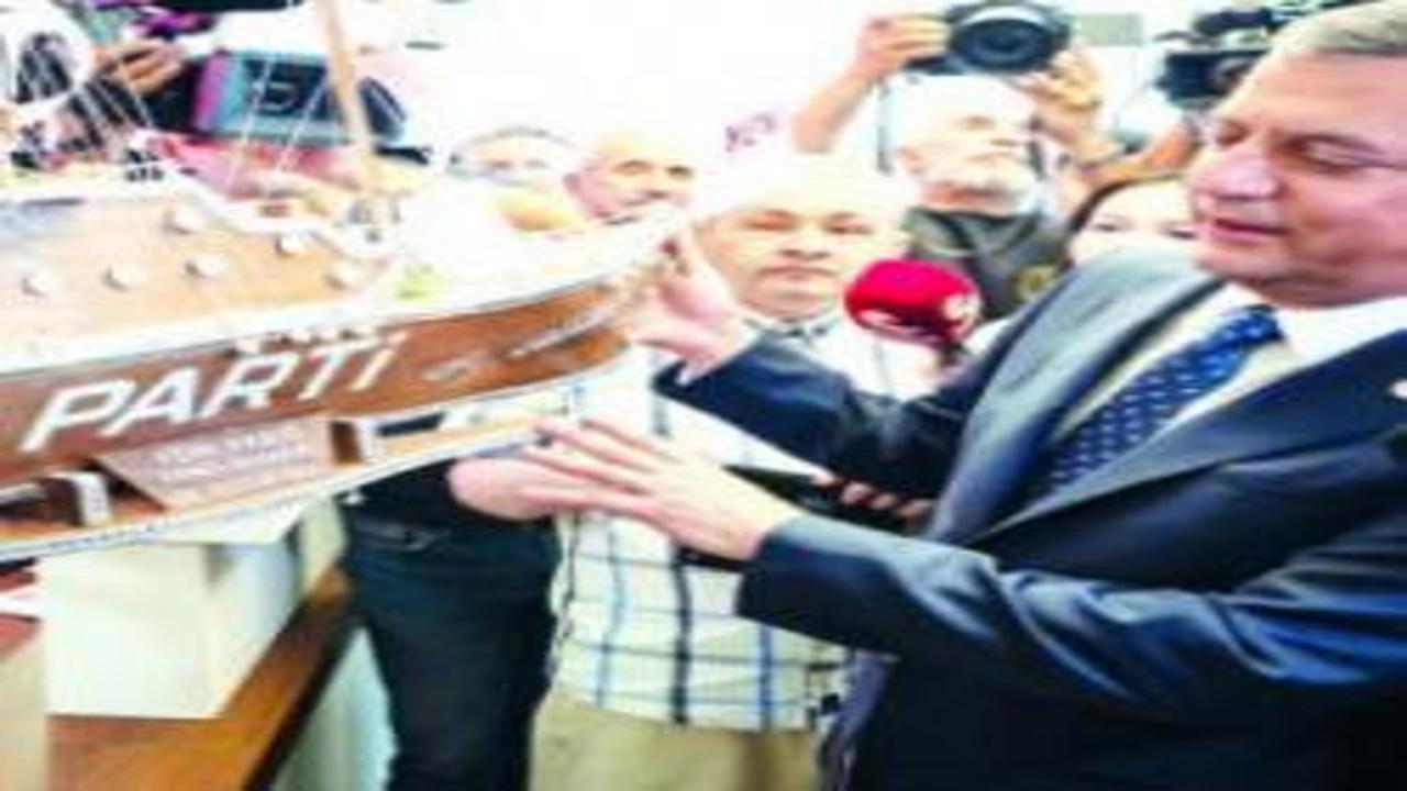 Yeni Parti’de isim arayışı: İşte alternatifler
