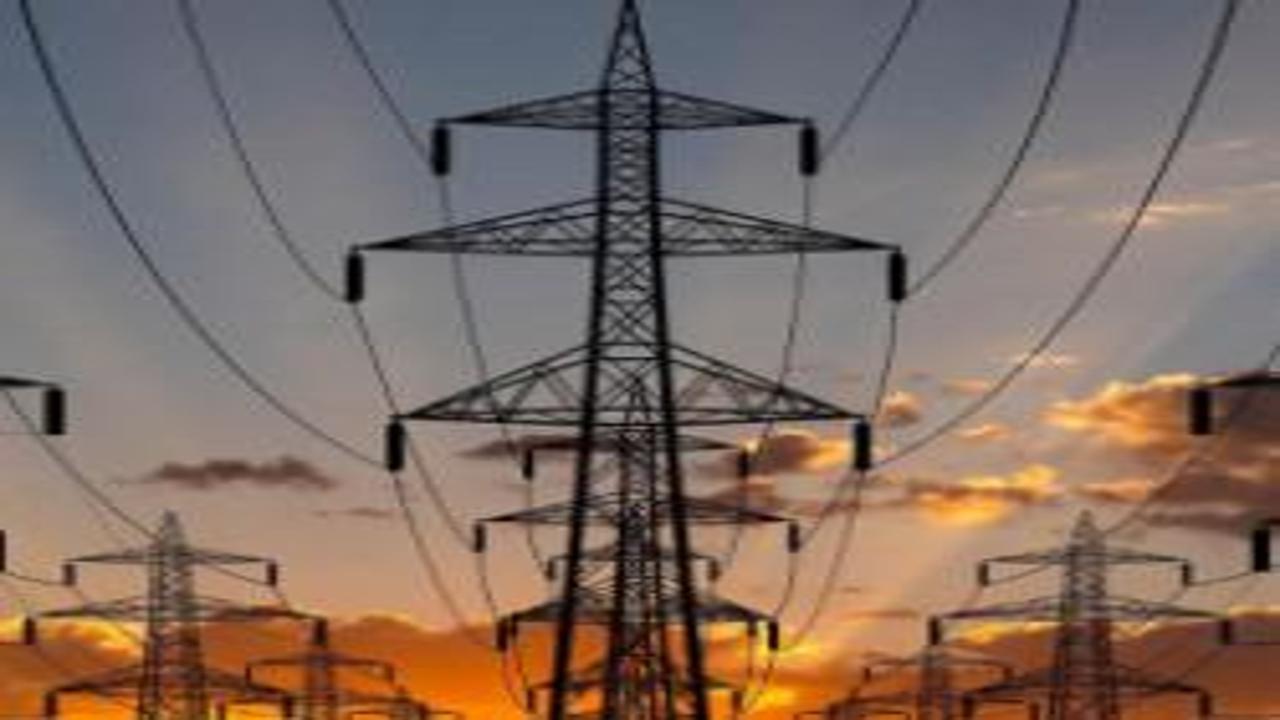 Bugün başlıyor, 9 saat sürecek: İstanbul'un 24 ilçesinde elektrik kesintisi