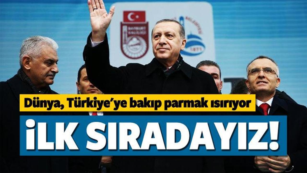 Dünya, Türkiye'ye bakıp parmak ısırıyor!