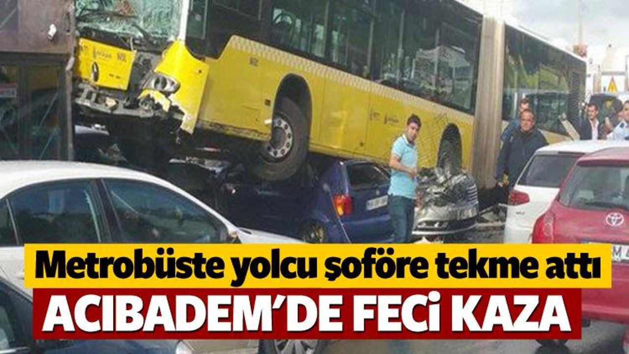 Acıbadem metrob&uuml;s yolunda feci kaza