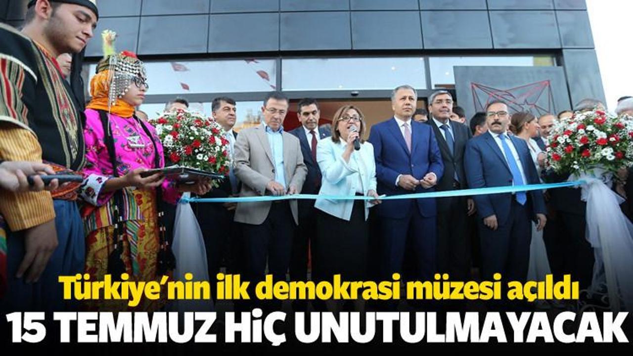 Türkiye'nin ilk demokrasi müzesi açıldı