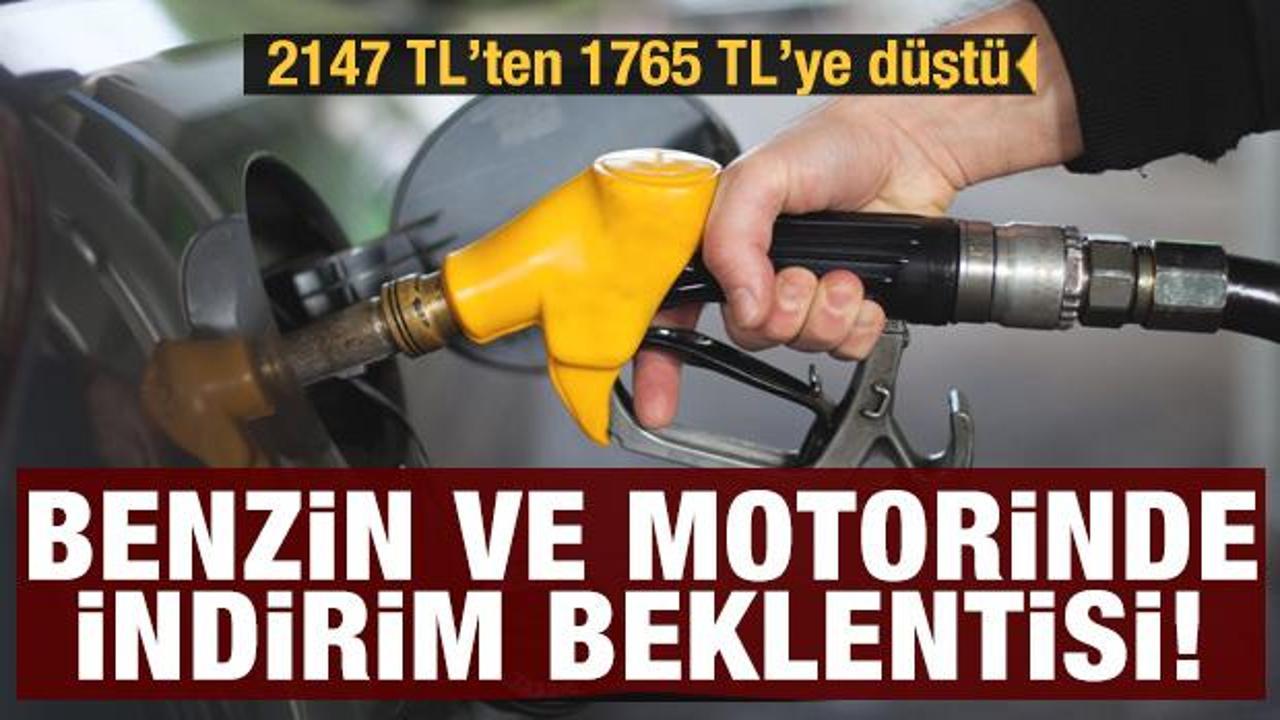 Benzin ve motorine indirim beklentisi: Petrol 109 dolar, dolar 16,20'ye d&uuml;şt&uuml;