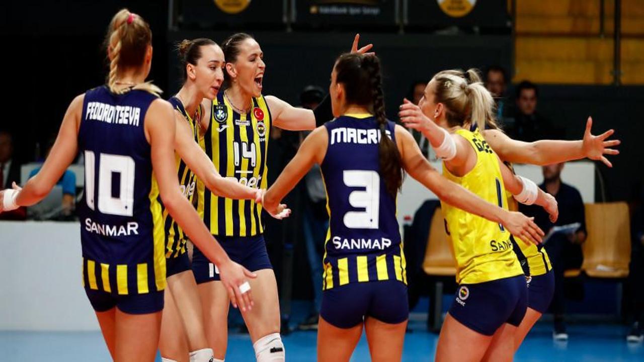 Фенербахче СК Mert Group Sigorta Kadin volleybol