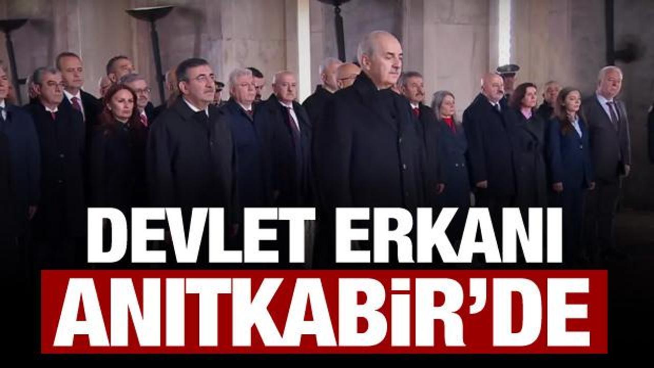 Devlet erkanı Anıtkabir'i ziyaret etti