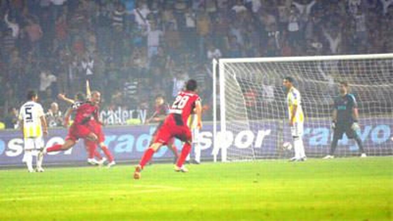 Fenerbah&ccedil;e'nin yeni hedefi 10'da 10