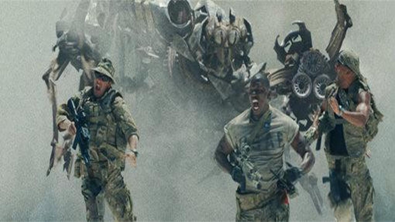 Transformers 3 Türkçe film fragmanı!