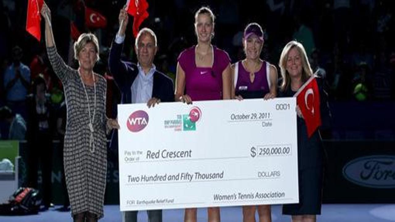 Tenisçilerden Van'a 250 bin dolar