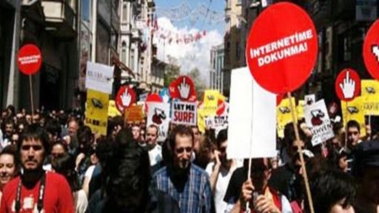 'İnternetime dokunma' diye yürüdüler