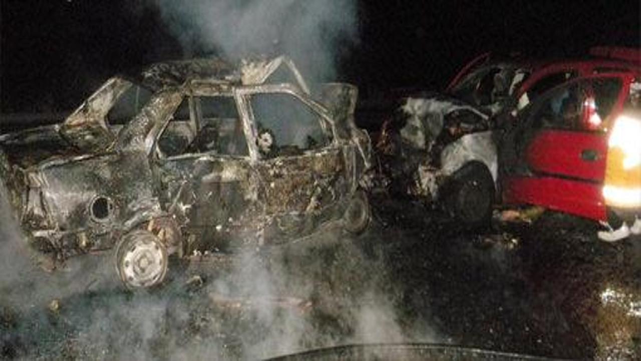 Sivas'ta feci kaza: 2'si yanan 4 kişi öldü