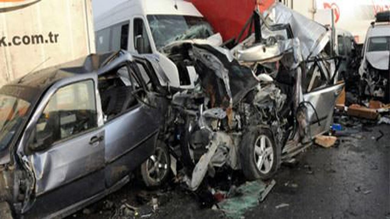 2011'de trafik kazalarında 4 bin kişi öldü