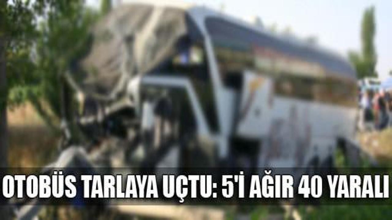 Ankara'da yolcu otobüsü tarlaya uçtu